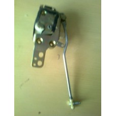 MB320294 LATCH (o)DOOR RH  KAPI KİLİT